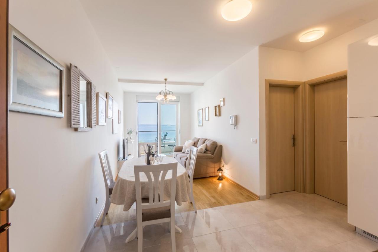 Luxury Villa Bello Horizonte With Swimming Pool Split Exterior foto