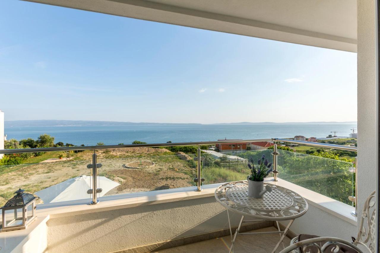 Luxury Villa Bello Horizonte With Swimming Pool Split Exterior foto