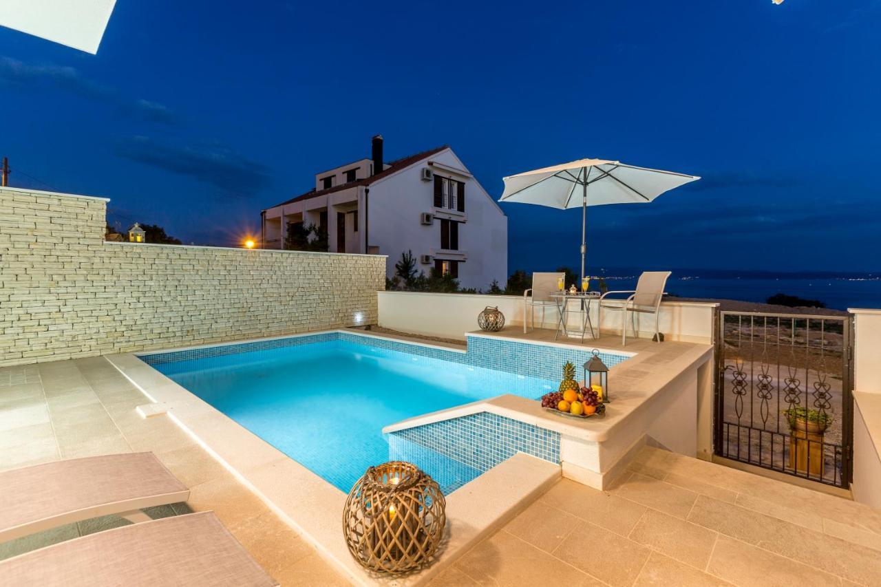 Luxury Villa Bello Horizonte With Swimming Pool Split Exterior foto